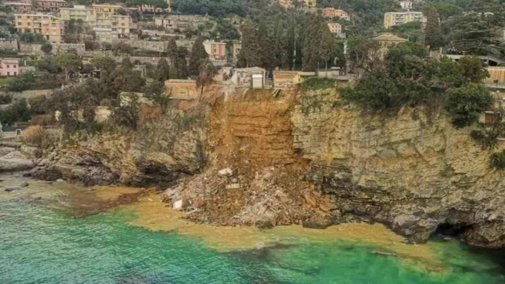 cimitero a camogli_frana