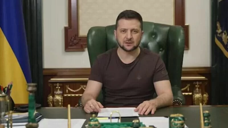 Zelensky cita Genova_